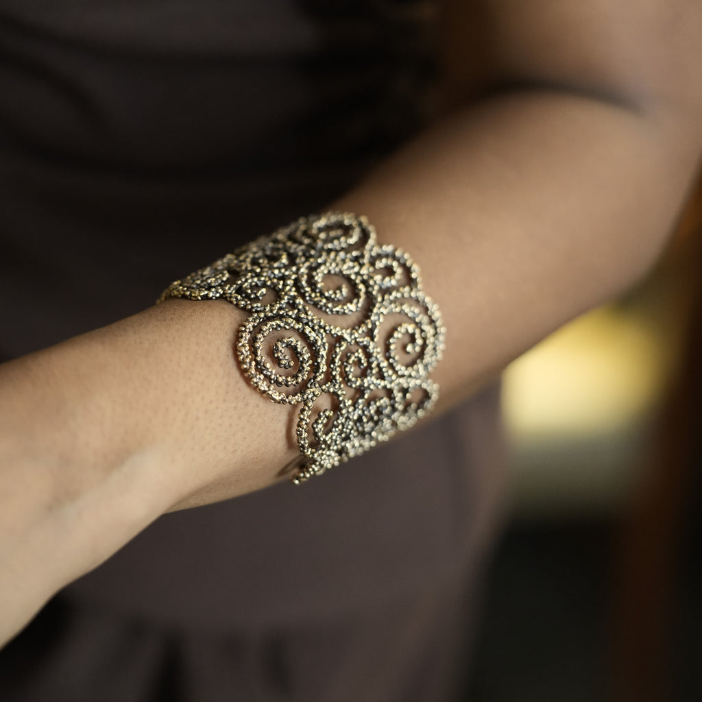 Ghirigori Bracciale Rigido