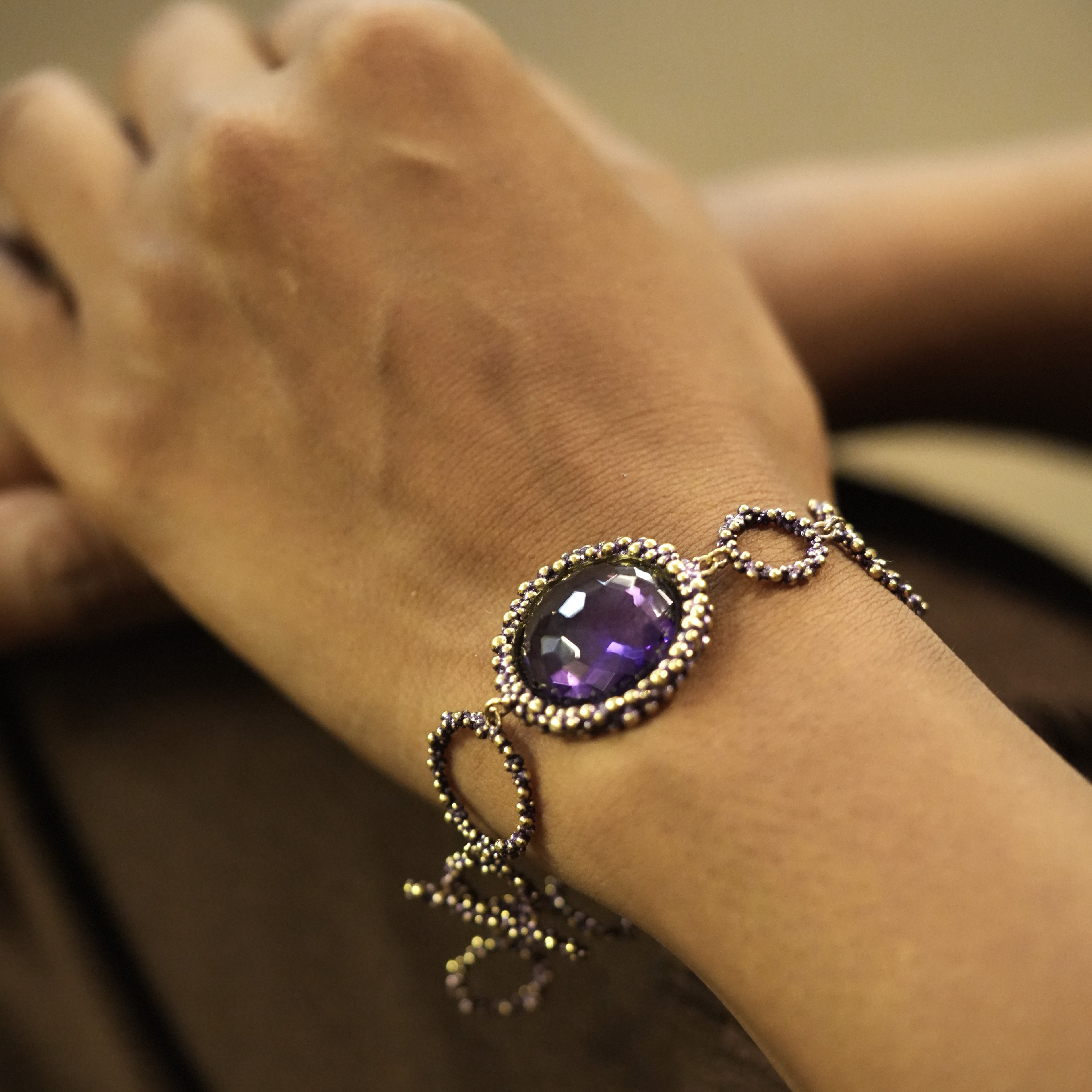 Medium Gae Bracelet