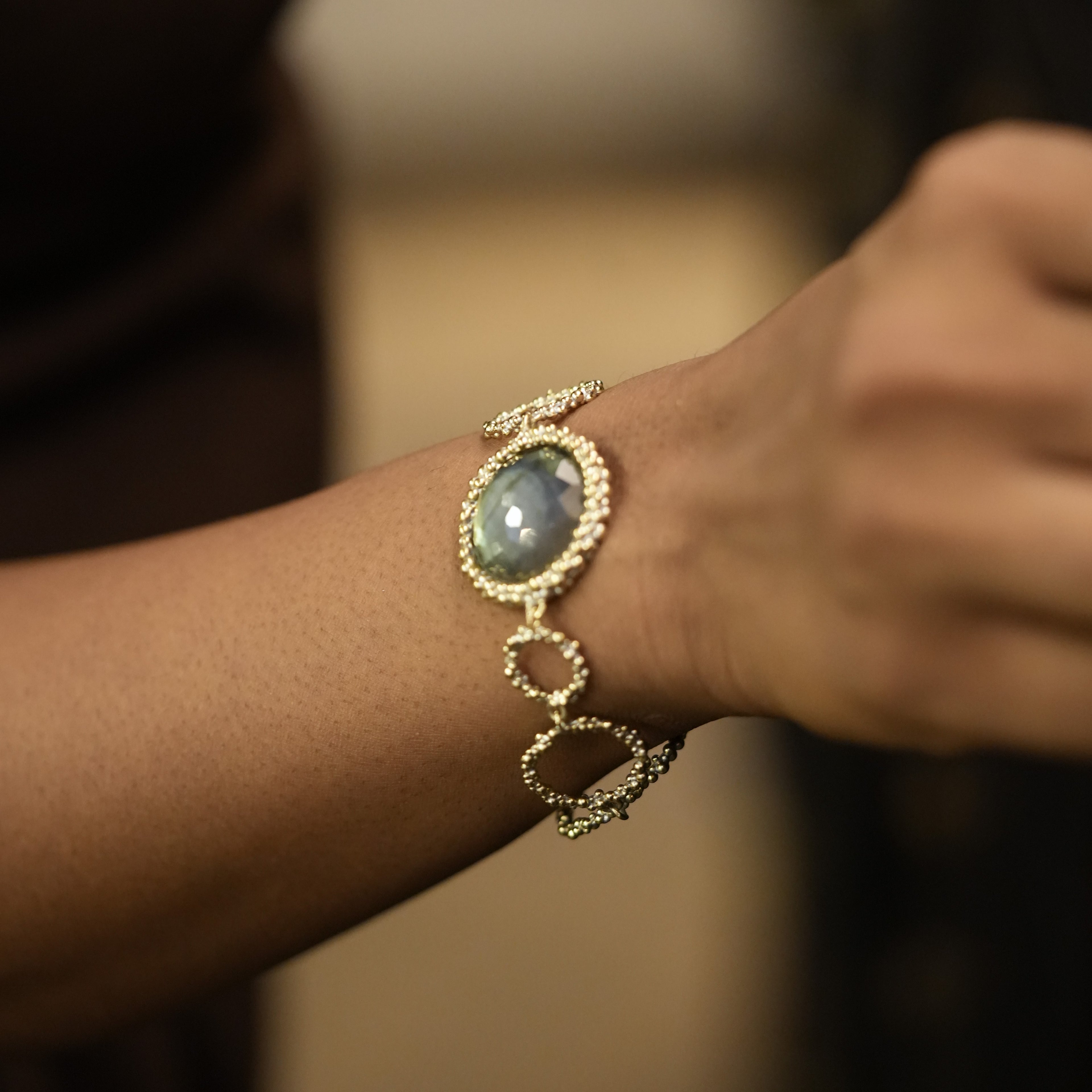 Medium Gae Bracelet